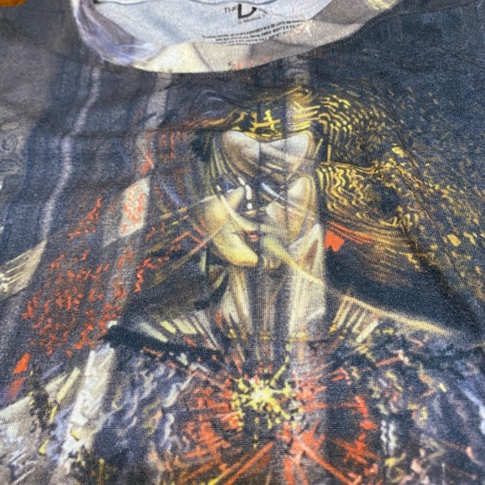 Dali museum, 2017 T-shirt  size medium.‎